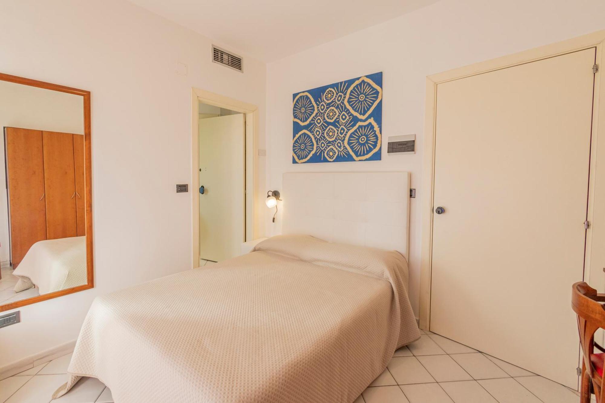 Hotel Paistos Paestum Buitenkant foto